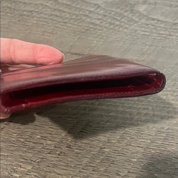 Vintage Elegant Red Leather Wallet - Picture 7 of 8